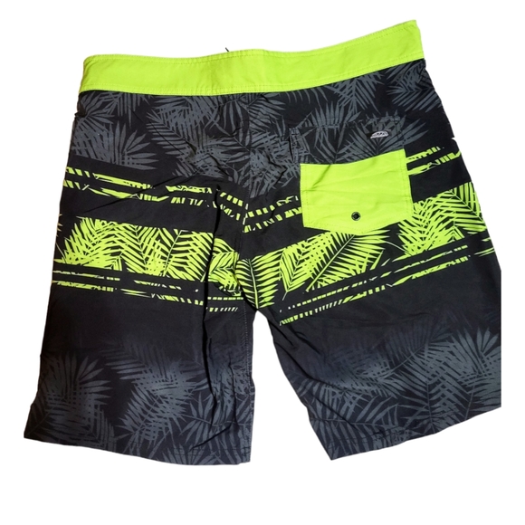Mens Pipeline Swim Trunks Size 38 or XL NWOT - Picture 2 of 3